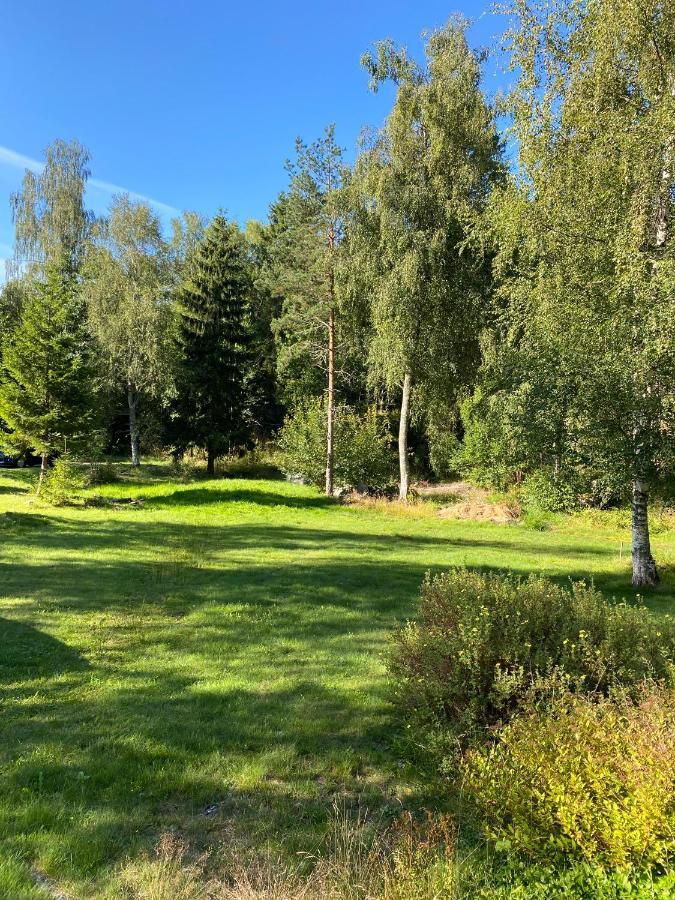 Near Kapellskaer Port - A Cosy Cottage In Norrtaelje ภายนอก รูปภาพ